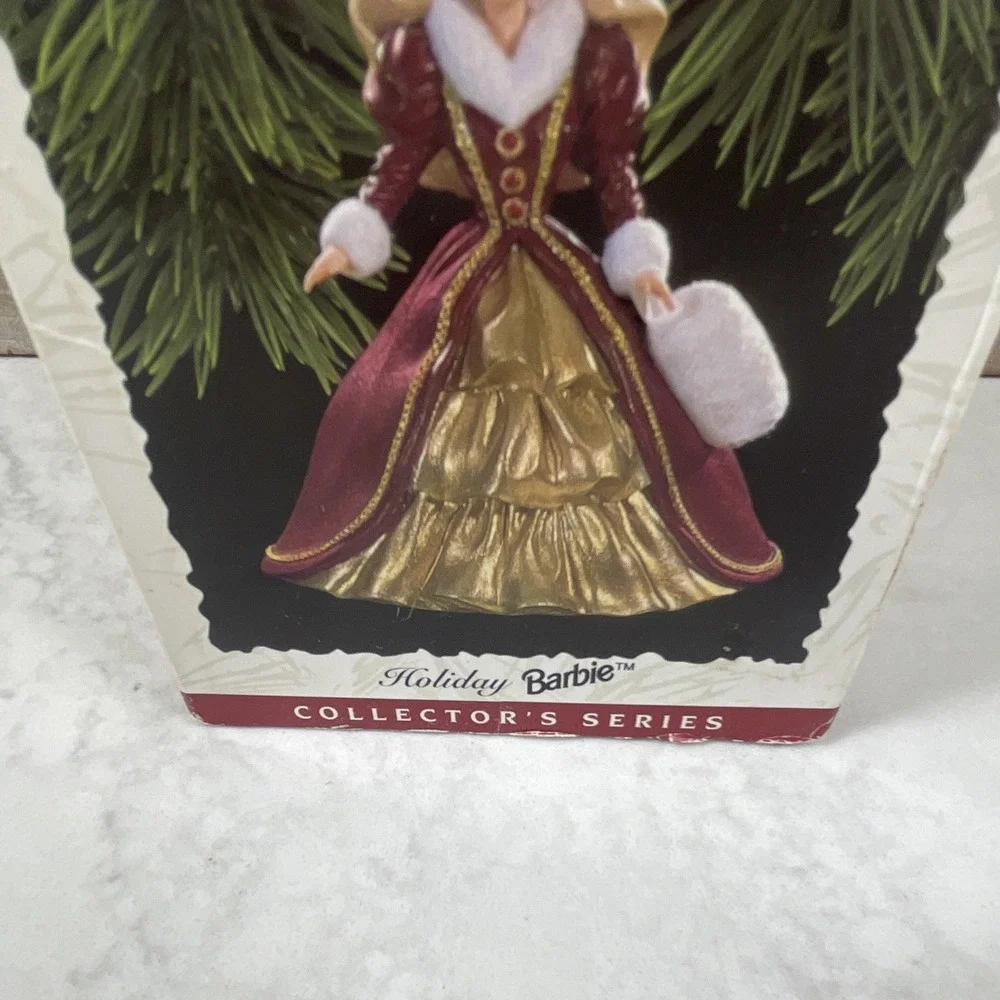 Hallmark keepsake holiday